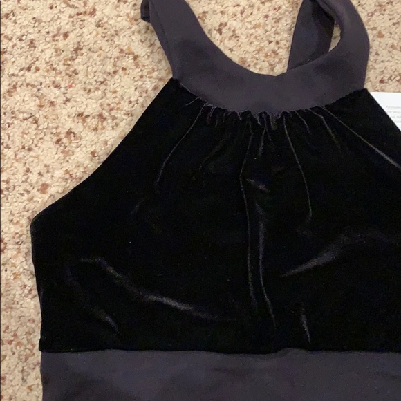 Beyond Yoga cropped tank - Picture 2 of 3